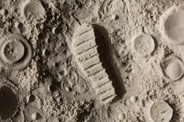 Baza księżycowa NASA to plan trwałej obecności ludzi na Srebrnym Globie