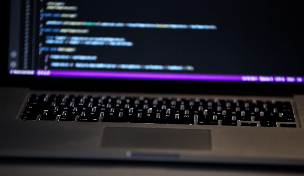 Omio i OpenAI: jak AI zmniejszyła koszty budowy software o 80%