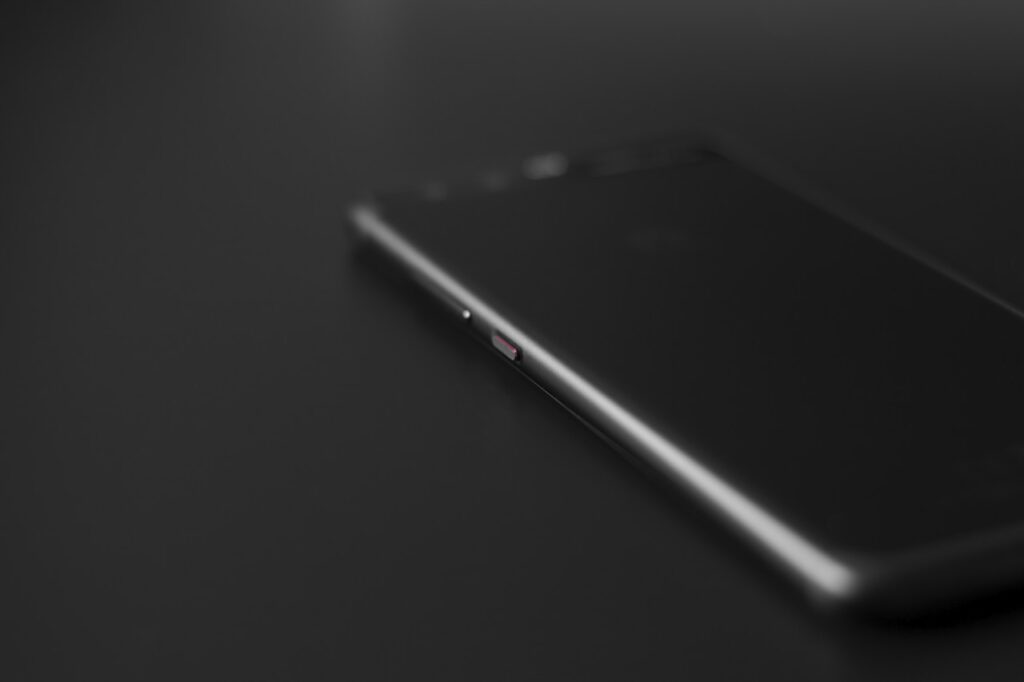Oppo Reno16 w Polsce — cztery smartfony i gadżet Bubble