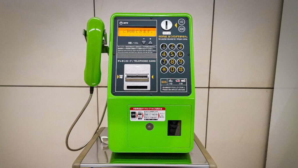 System kaucyjny po roku: kto traci, a kto zyskuje?
