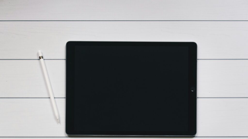 Amazon Alexa Tablet z Androidem 16 i Google Play – koniec Fire OS
